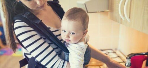 bebek kangurusu anne ve bebek