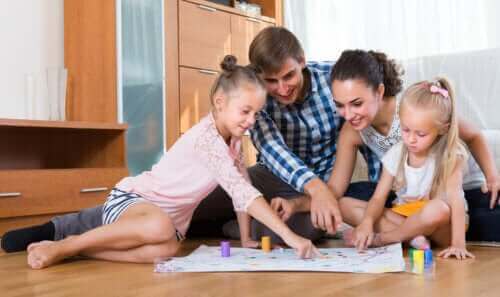 Aile Olarak Oynanacak Harika Kalem-Kağıt Oyunları