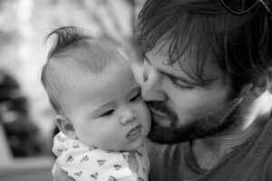 Baba çocuk bakımı açısından neden, nasıl sorumludur?