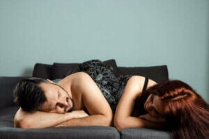 Bebeğiniz Olduktan Sonra Cinsel İsteklerinizi Nasıl Yeniden Kazanabilirsiniz?