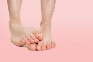 Juvenil Plantar Dermatoz: Bilmeniz Gerekenler