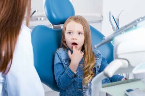 Çocuklarda Hassas Dişler: Belirtileri, Nedenleri ve Tedavisi