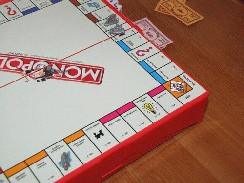 Monopoly oyunu.