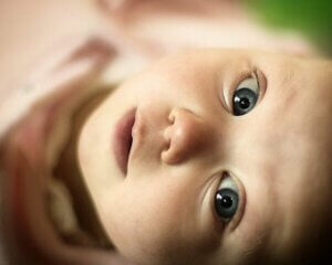 yeni doğan bir bebek