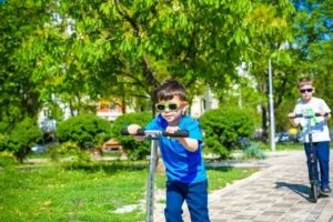 Çocuklar İçin Scooter Türleri: Seçeneklerinizi Değerlendirin