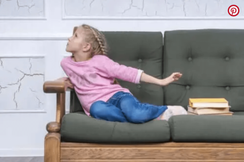 ders çalışmak istemeyen çocuk